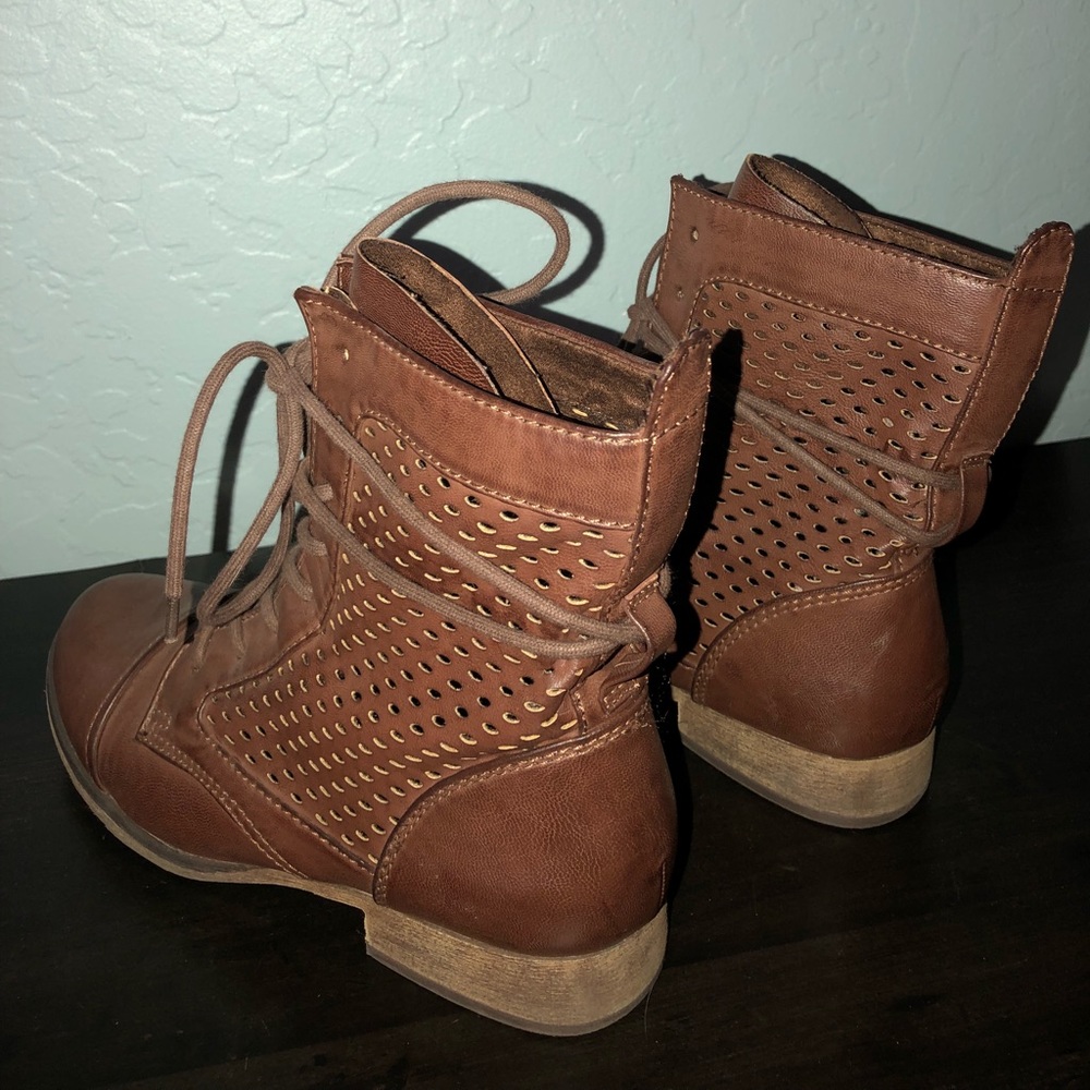 winter boots